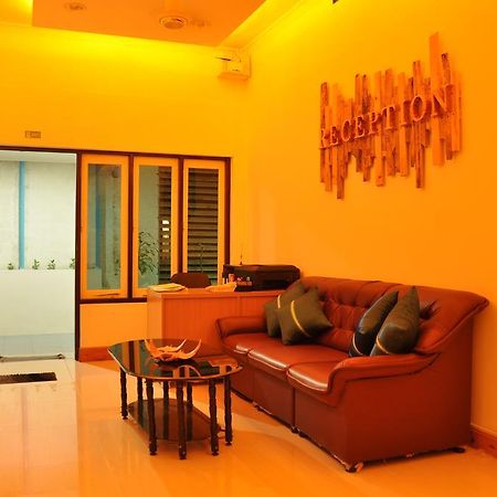 Guraidhoo Inn Bagian luar foto
